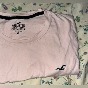 Hollister Tshirt
